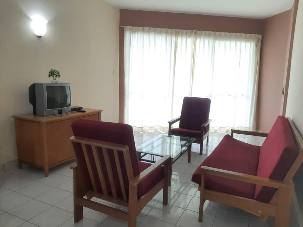 Seri Bulan Condo Port Dickson Bagian luar foto