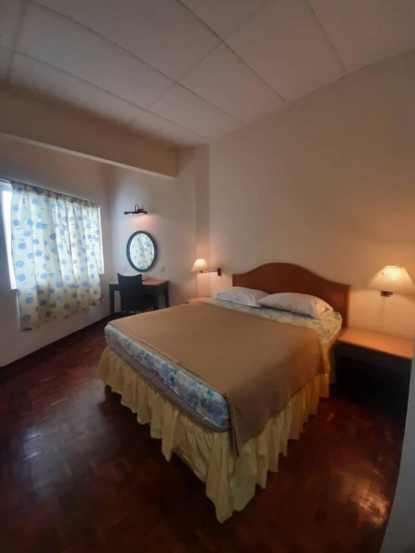 Seri Bulan Condo Port Dickson Bagian luar foto