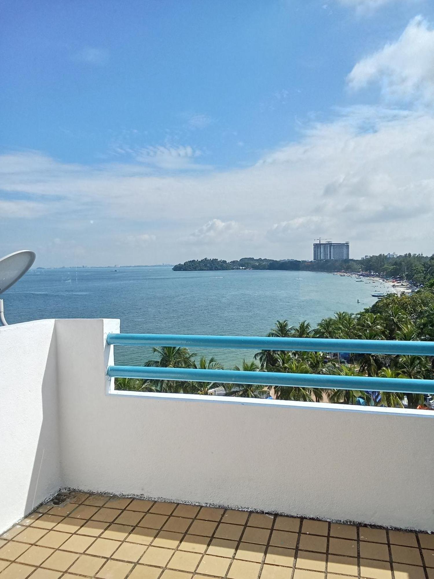 Seri Bulan Condo Port Dickson Bagian luar foto