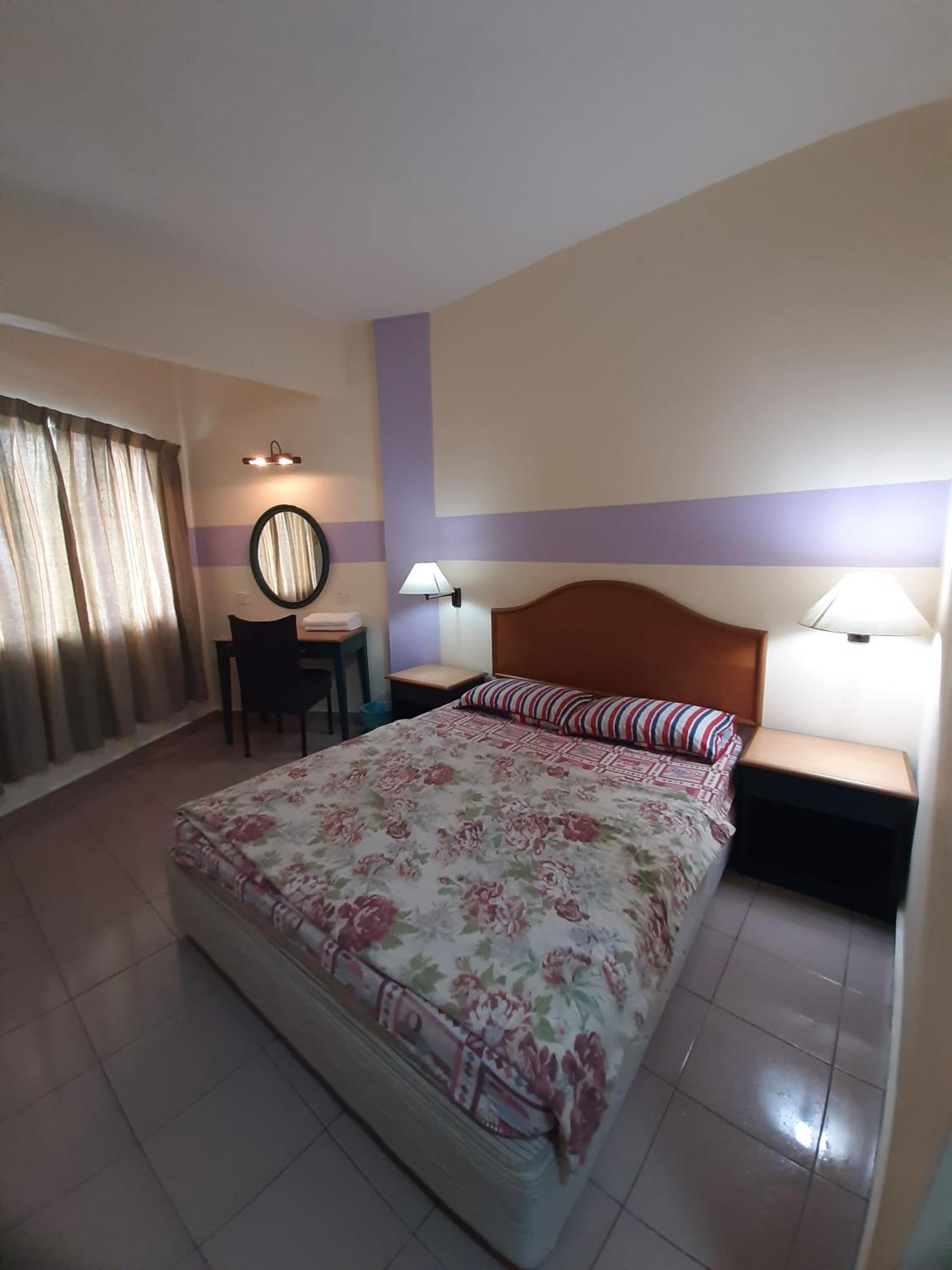 Seri Bulan Condo Port Dickson Bagian luar foto