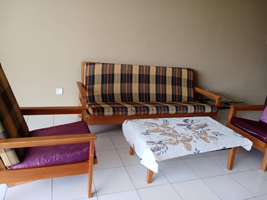 Seri Bulan Condo Port Dickson Bagian luar foto