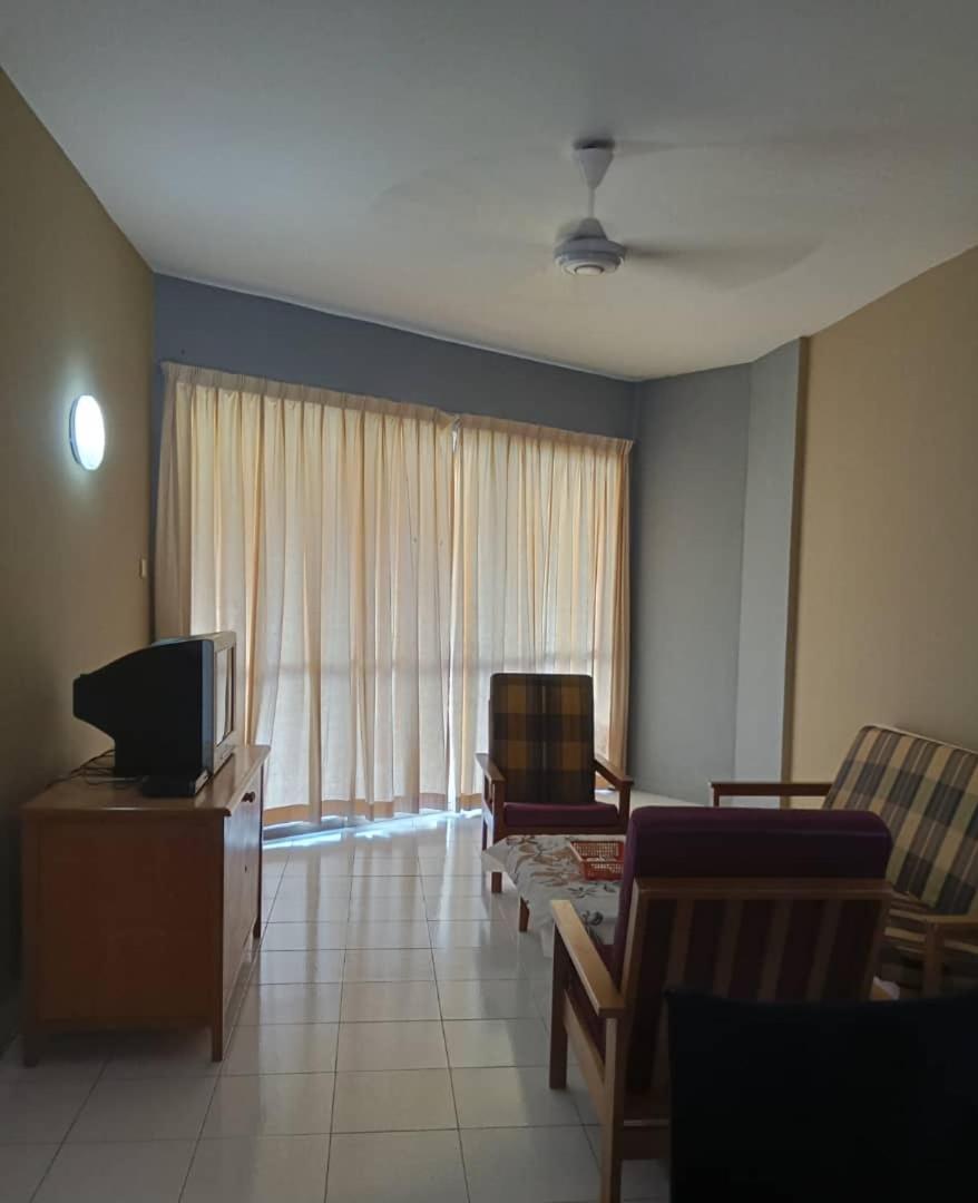 Seri Bulan Condo Port Dickson Bagian luar foto