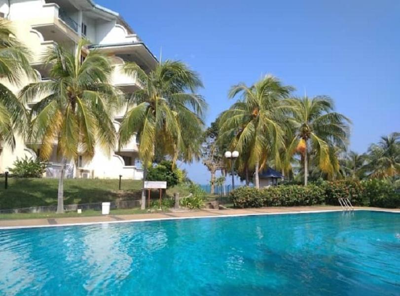 Seri Bulan Condo Port Dickson Bagian luar foto