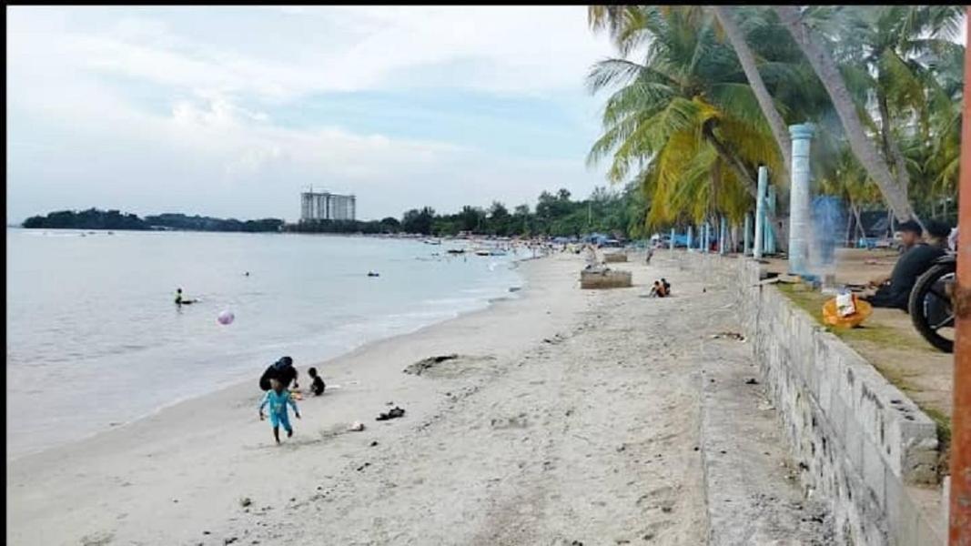 Seri Bulan Condo Port Dickson Bagian luar foto