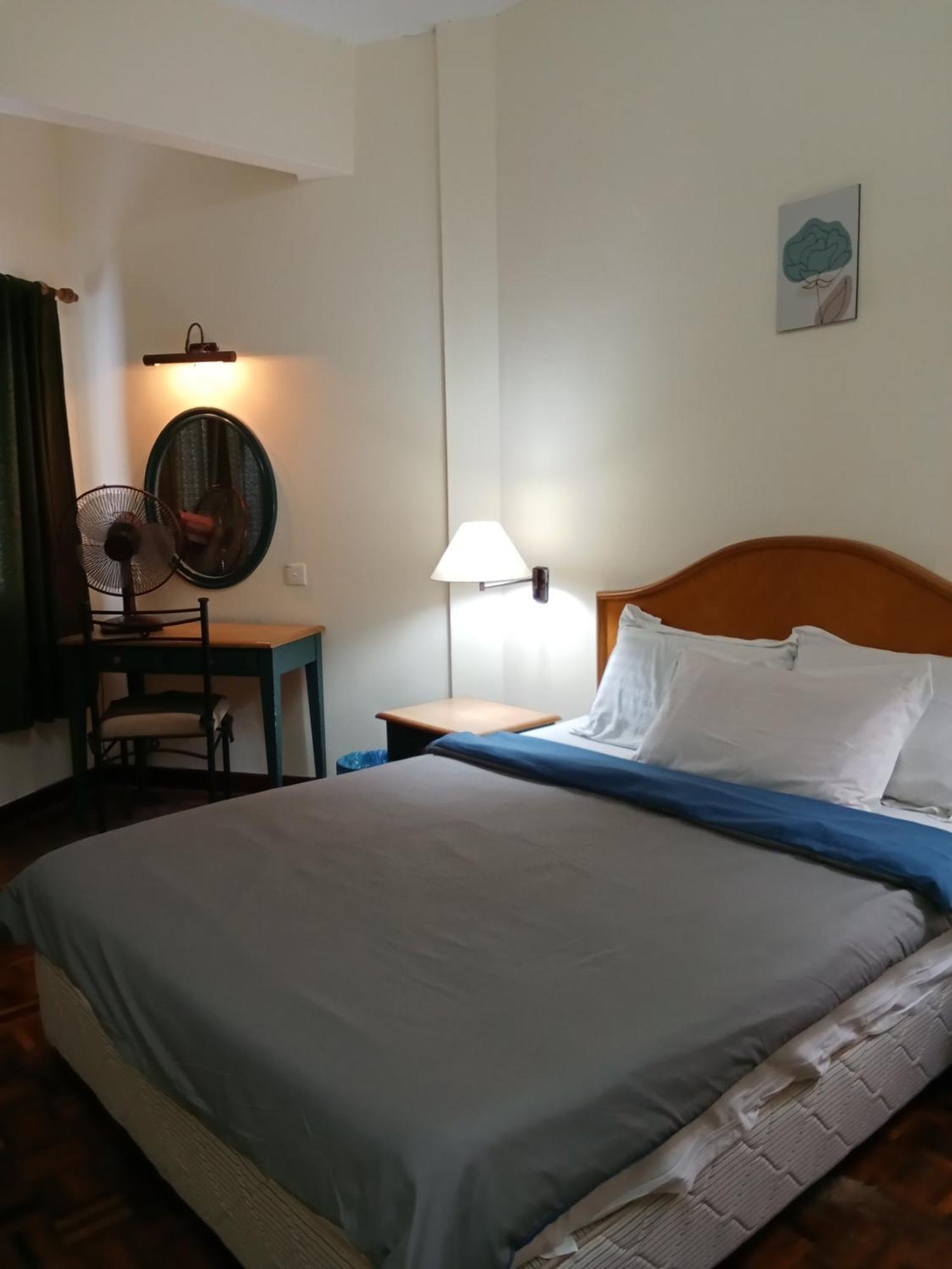 Seri Bulan Condo Port Dickson Bagian luar foto